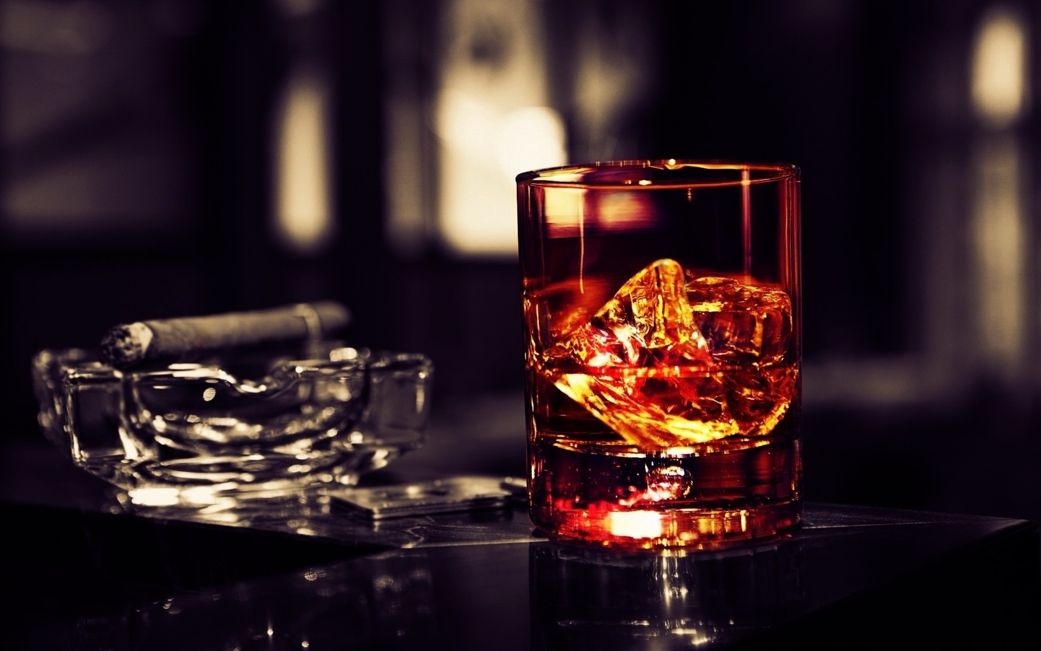 Cigar with whisky